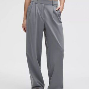 BNWT Lululemon Daydrift High-Rise Trouser Regular Size XXS